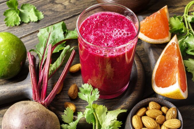 pre-treino-diferente:-veja-os-beneficios-do-suco-de-beterraba