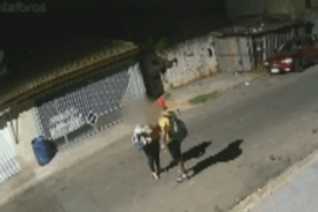 video:-mulher-e-esfaqueada-por-ex-marido-em-ponto-de-onibus-de-sp