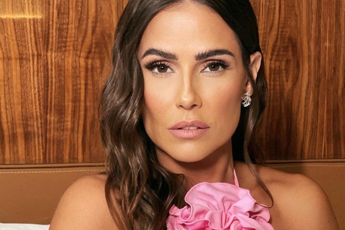 Pré-menopausa: Deborah Secco revela único medo com essa fase