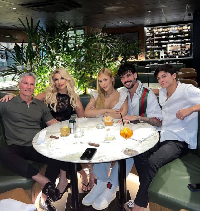 Tá ficando sério! Luan Pereira janta com a família de modelo com quem vive affair