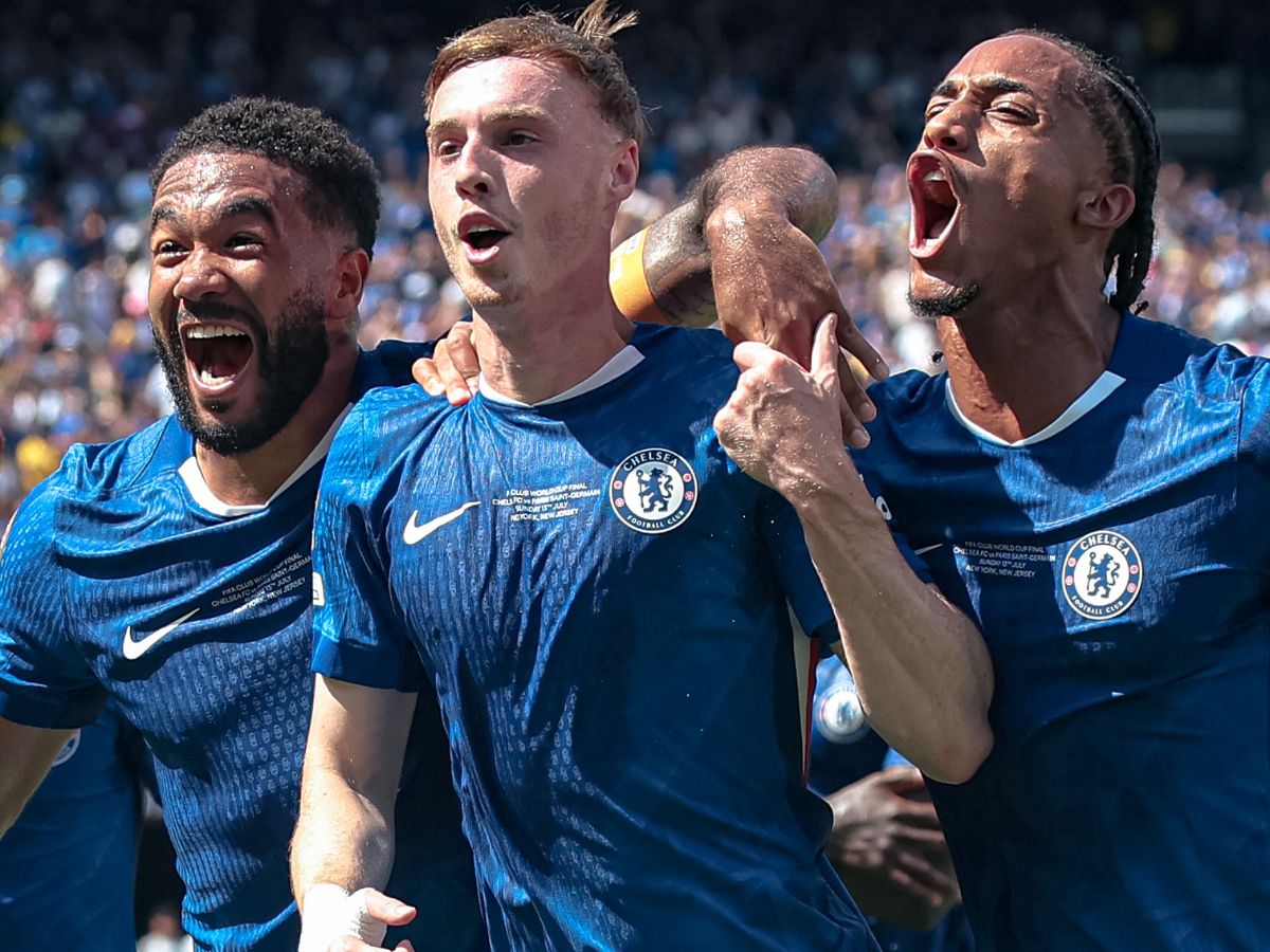 Chelsea enfrenta 74 acusações formais da Federação Inglesa em investigações financeiras