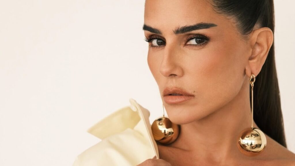 deborah-secco-da-recado-poderoso-para-as-mulheres:-“se-nao-te-fizer-bem,-troca!”