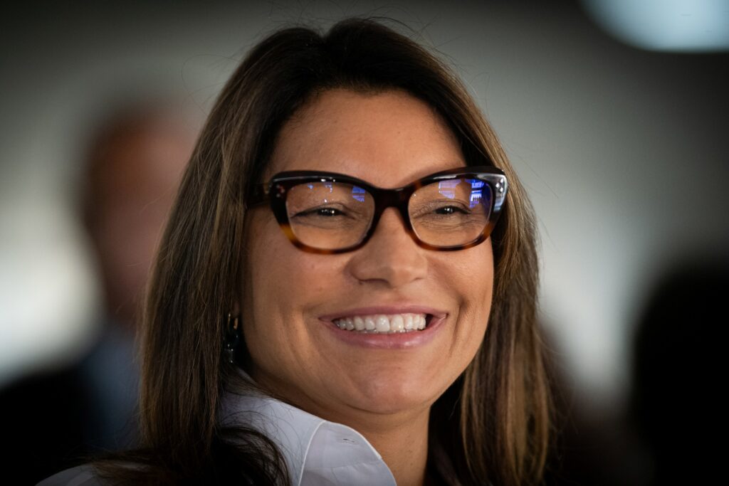 as-indiretas-de-janja-sobre-a-condenacao-de-bolsonaro