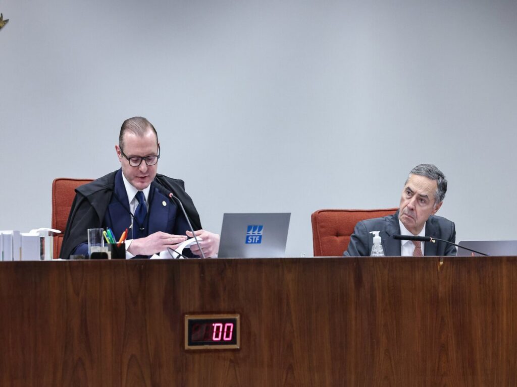 barroso-diz-que-julgamento-de-bolsonaro-acaba-com-“atraso-na-historia”-do-pais