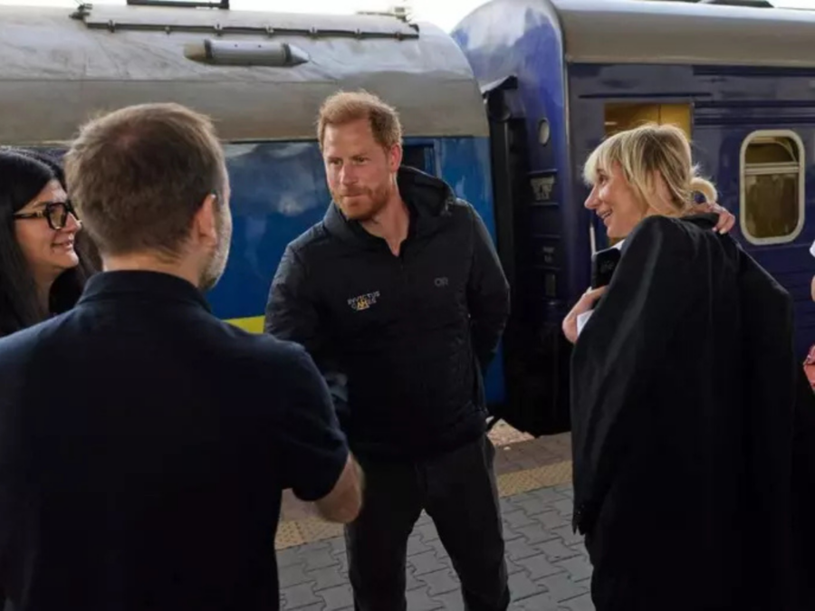 Em meio ao conflito com a Rússia, príncipe Harry faz visita à Ucrânia