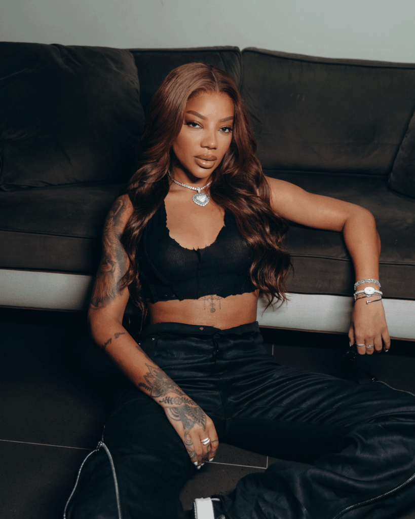 ludmilla-deixa-polemicas-com-o-rock-in-rio-para-tras-no-the-town:-“virada-de-chave”