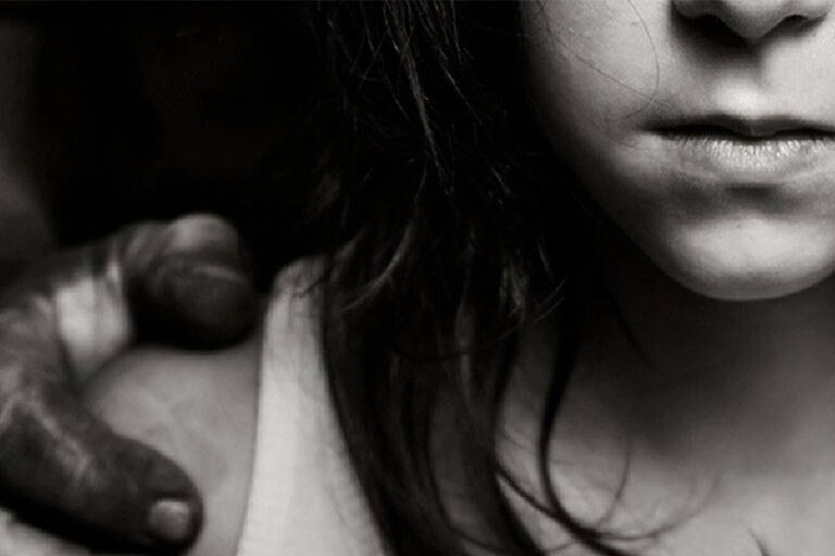 trafico-de-pessoas:-vitimas-tinham-que-posar-para-“book”-sensual