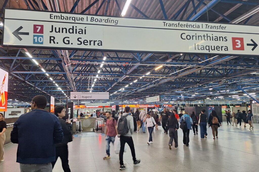 com-problema,-linha-7-rubi-tem-velocidade-reduzida-neste-domingo-(14)