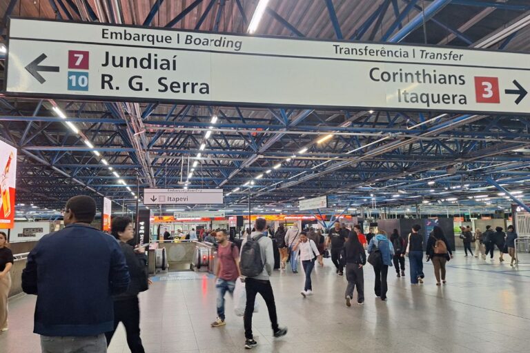 com-problema,-linha-7-rubi-tem-velocidade-reduzida-neste-domingo-(14)