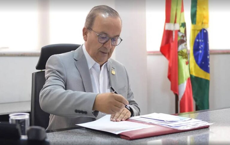 criminosos-ameacaram-matar-governador-com-“faca-afiada-e-enferrujada”