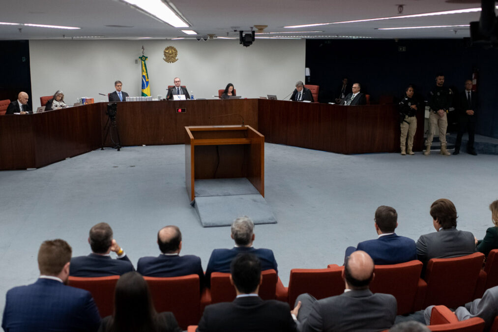 STF prevê concluir julgamento contra núcleos da trama golpista em 2025