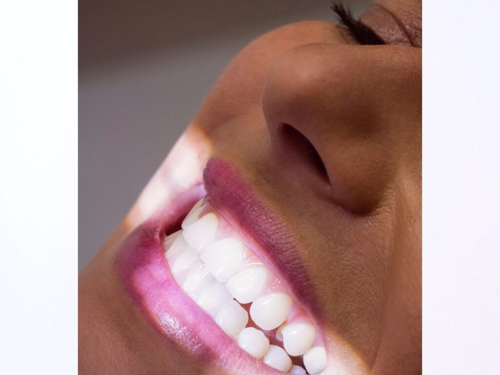 jovem-morre-apos-arrancar-siso:-especialistas-explicam-como-evitar-complicacoes