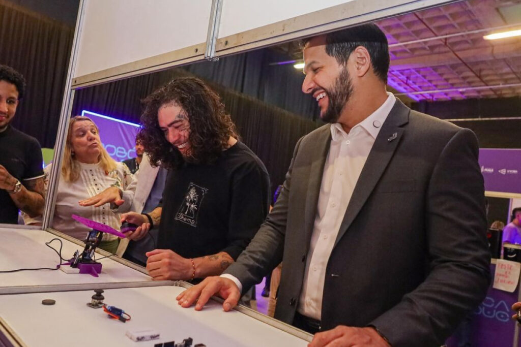 whindersson-ironiza-apuracao-sobre-contrato-de-r$-11-milhoes:-“a-papuda-me-espera”