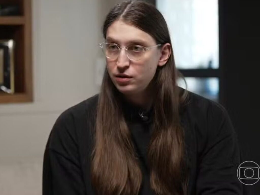 hacker-que-forneceu-dados-para-ameacar-felca-e-preso-em-operacao-policial