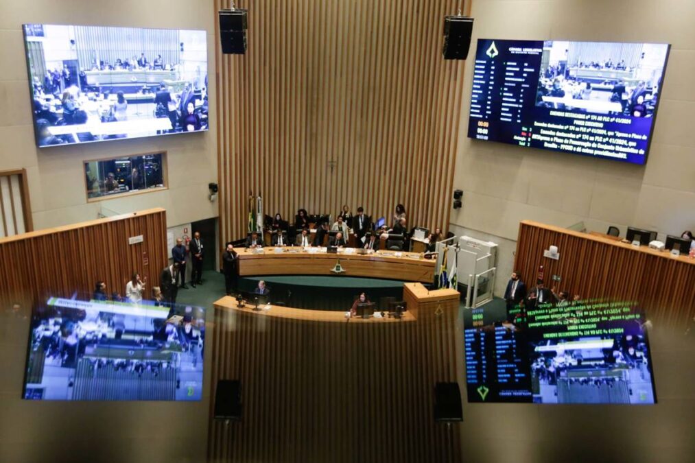 Aprovado projeto que regulariza imóveis de entidades religiosas no DF