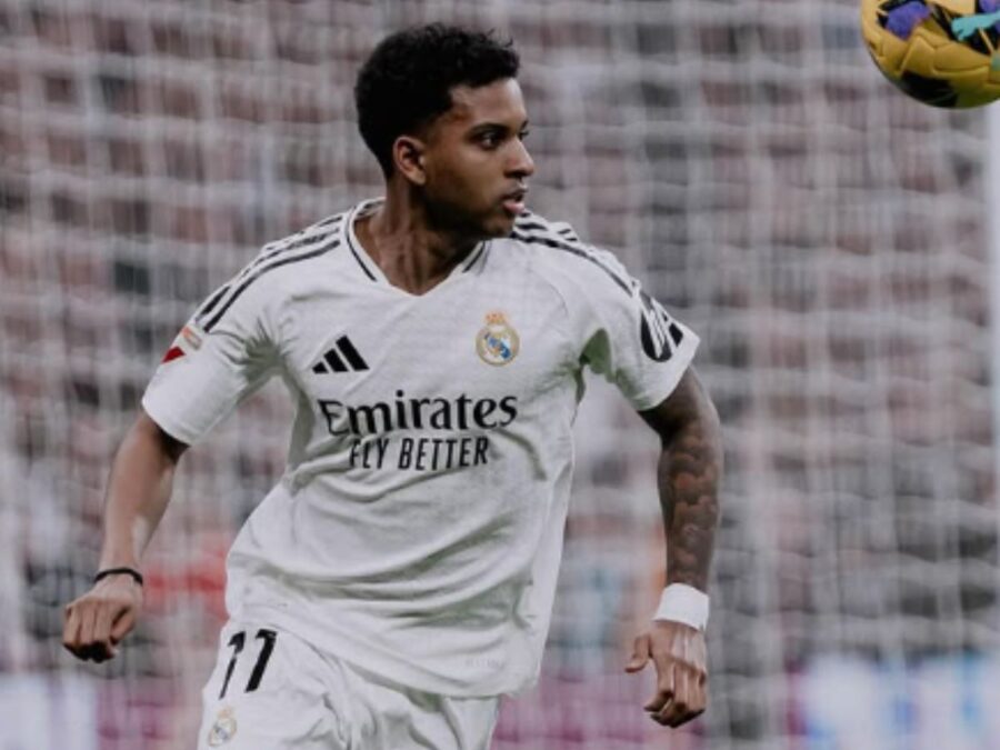 Com Vini Jr. começando no banco, Real Madrid supera expulsão e vence na estreia da Champions