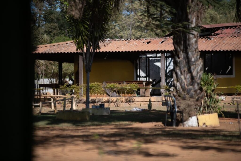 donos-de-clinica-sao-presos-por-manter-27-pacientes-em-carcere-privado