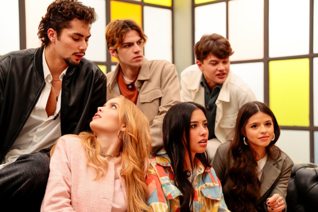 “refollow”-e-lancada-com-linguagem-agil-e-conteudo-multiplataforma