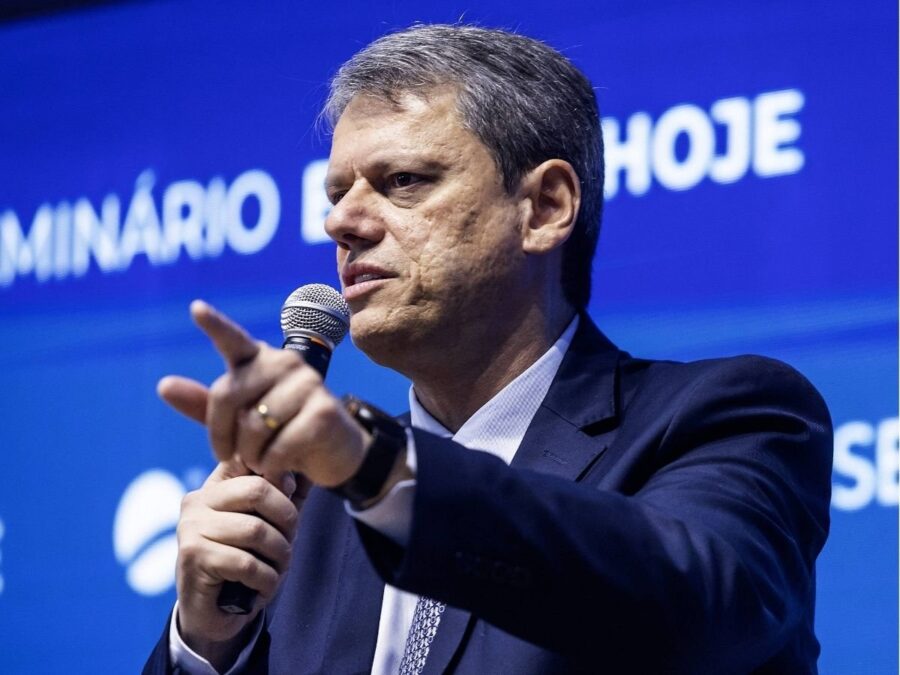 Tarcísio nega que pretende ser candidato à Presidência em 2026 e foca na reeleição em SP