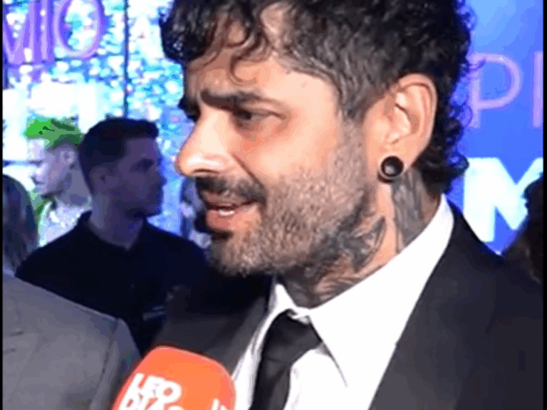 lucas-silveira-dispara-contra-o-grammy-latino-e-critica-fusao-de-categorias:-“morreu-para-mim”