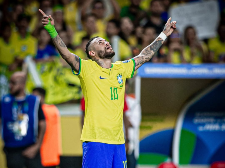Neymar terá oscilações até a Copa do Mundo, mas deve chegar 100%, diz Ronaldo