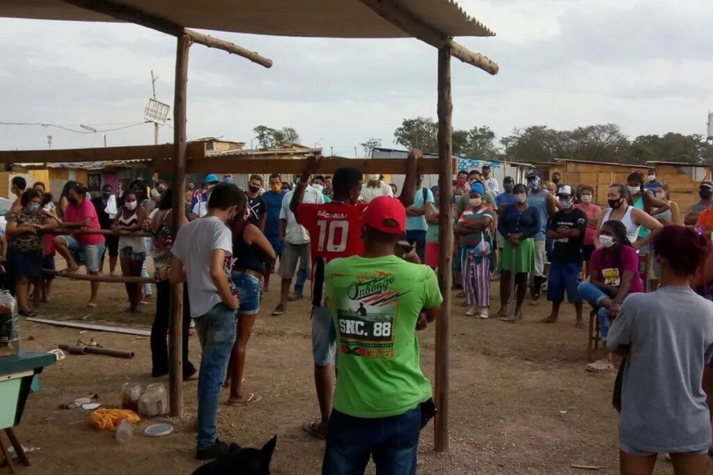 justica-determina-que-250-familias-desocupem-area-no-interior-de-sp