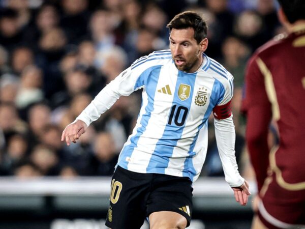 selecao-brasileira-perde-posicao-em-ranking-da-fifa;-espanha-ultrapassa-argentina