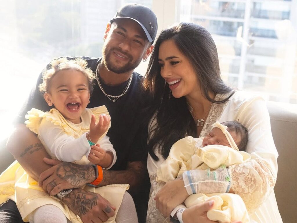 saiba-como-funciona-a-selecao-de-babas-para-cuidar-das-filhas-de-neymar-e-biancardi