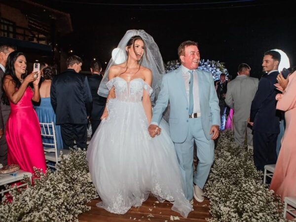 “outros-homens-se-tornaram-invisiveis”,-diz-esposa-de-amado-batista-sobre-casamento