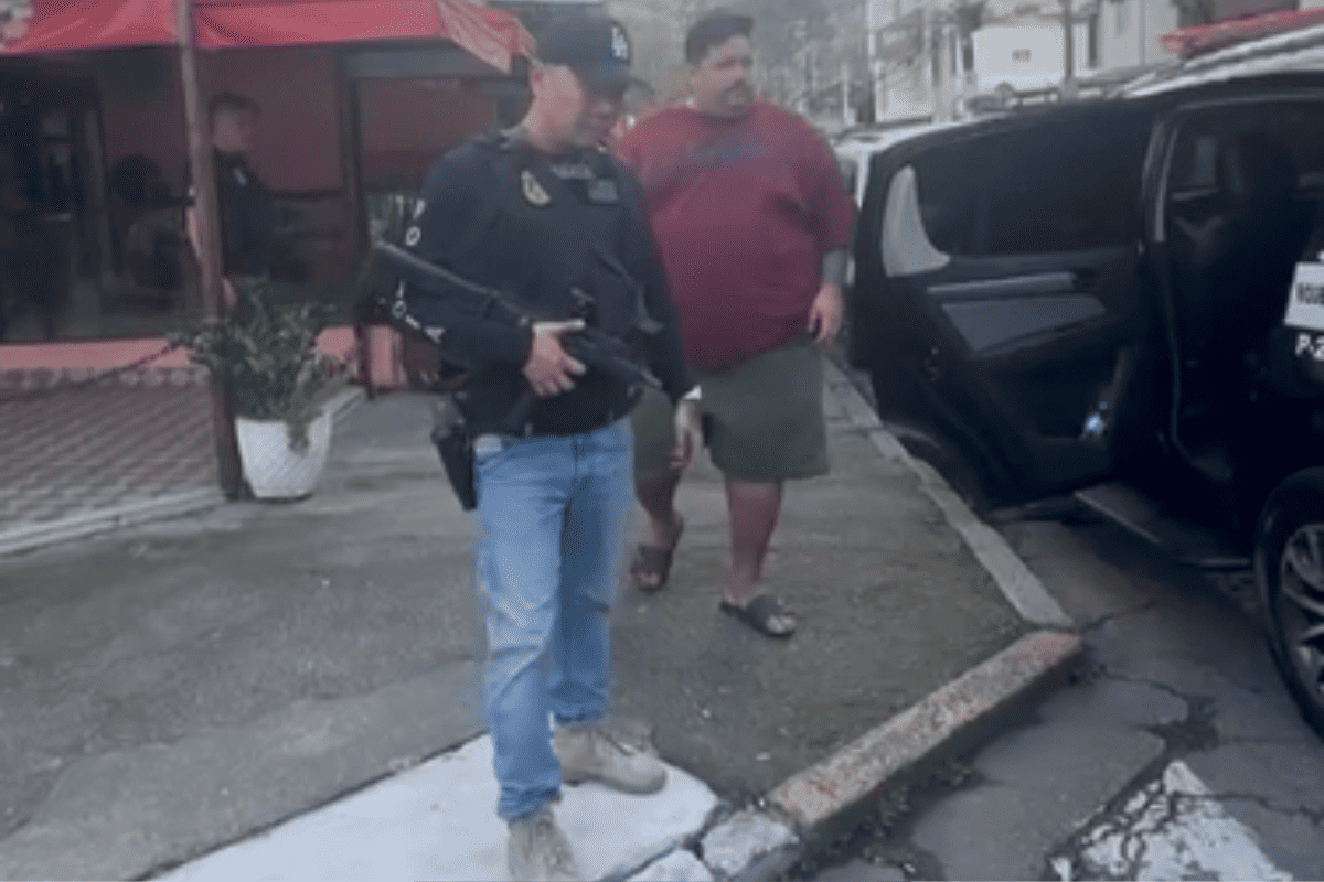 Vídeo mostra prisão de “Fofão”, suspeito pela morte de ex-delegado