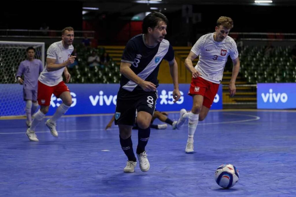 copa-das-nacoes:-polonia-empata-com-a-guatemala-e-avanca-a-semifinal