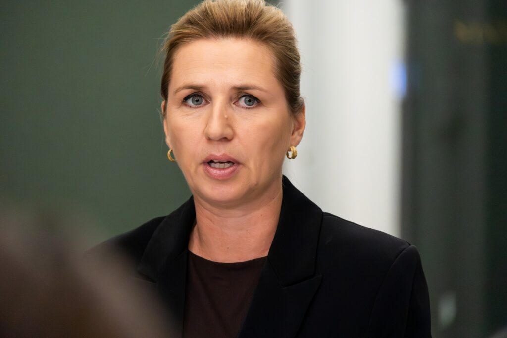 dinamarca-abandona-neutralidade-militar-com-compra-inedita-de-armas