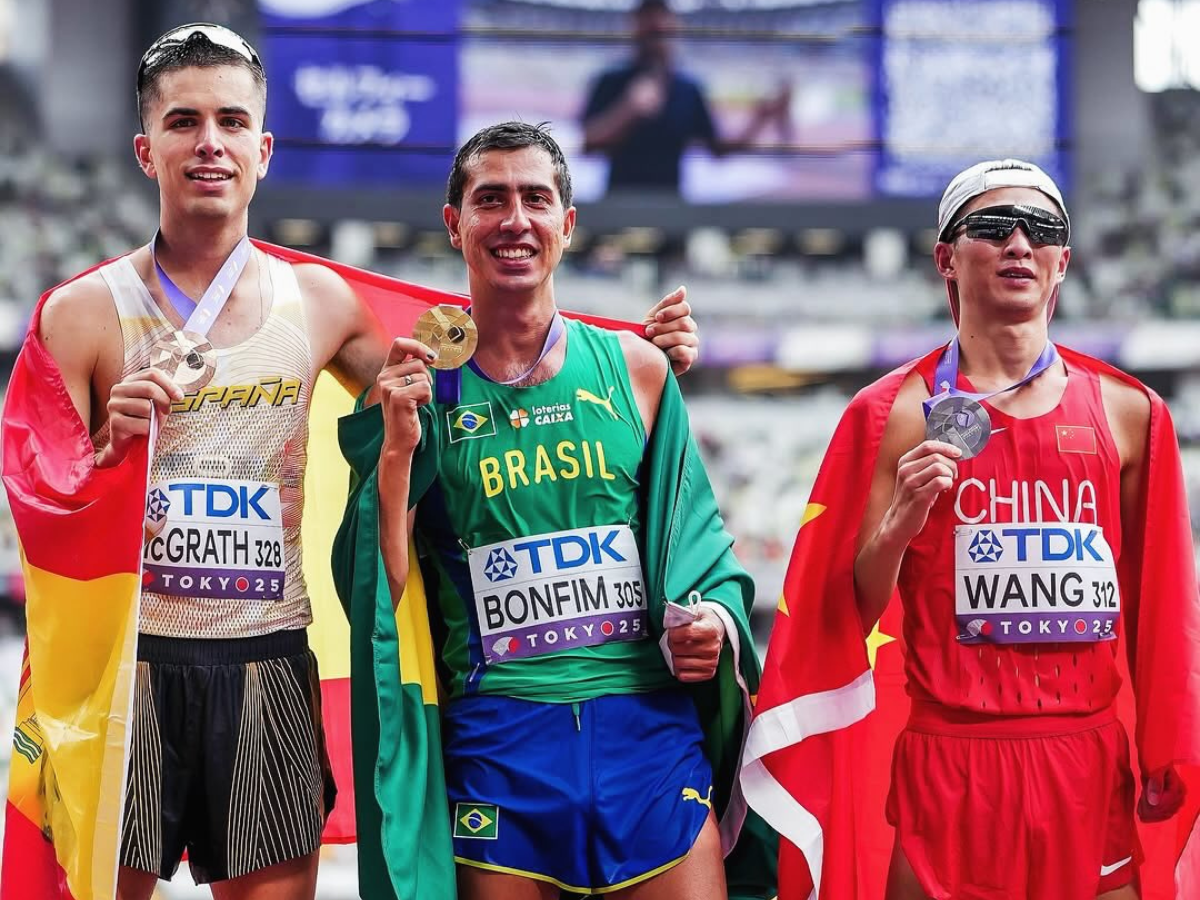 Ouro para o Brasil! Caio Bonfim é campeão mundial nos 20km da marcha atlética