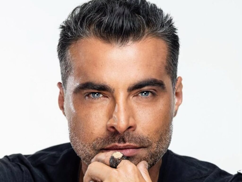 jp-mantovani-bateu-moto-em-caminhao-de-limpeza-estacionado-em-via-de-sao-paulo