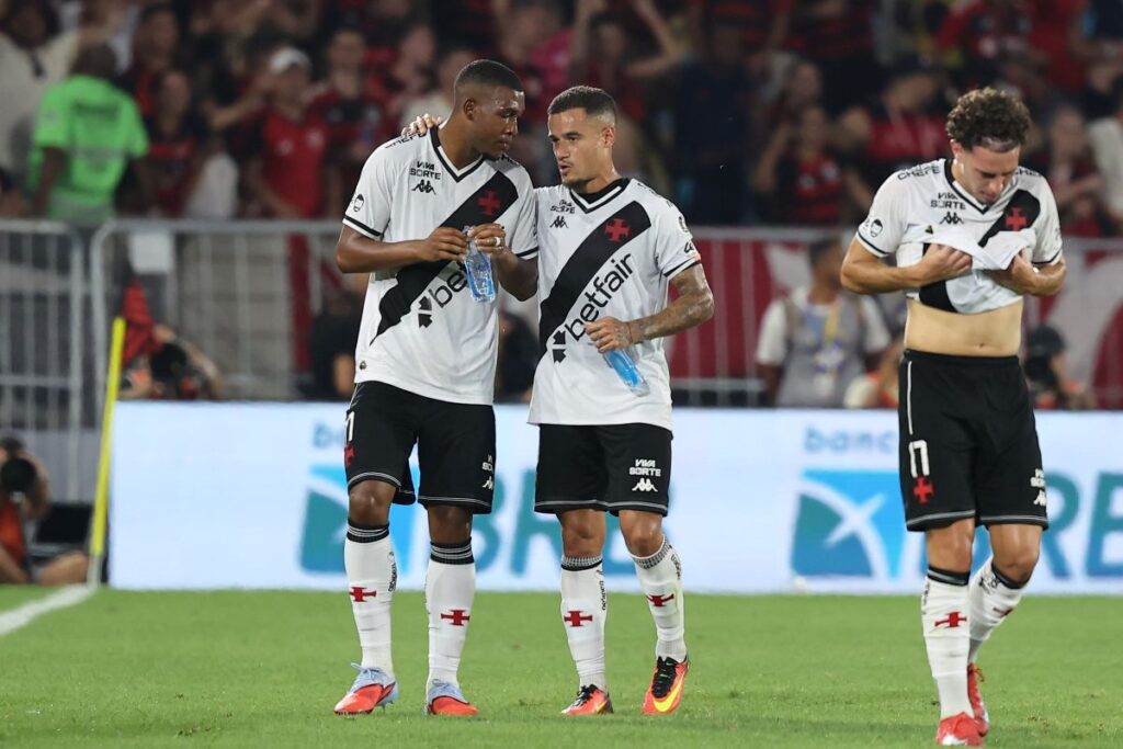 vasco-completa-uma-decada-sem-vitoria-sobre-o-flamengo-no-brasileirao