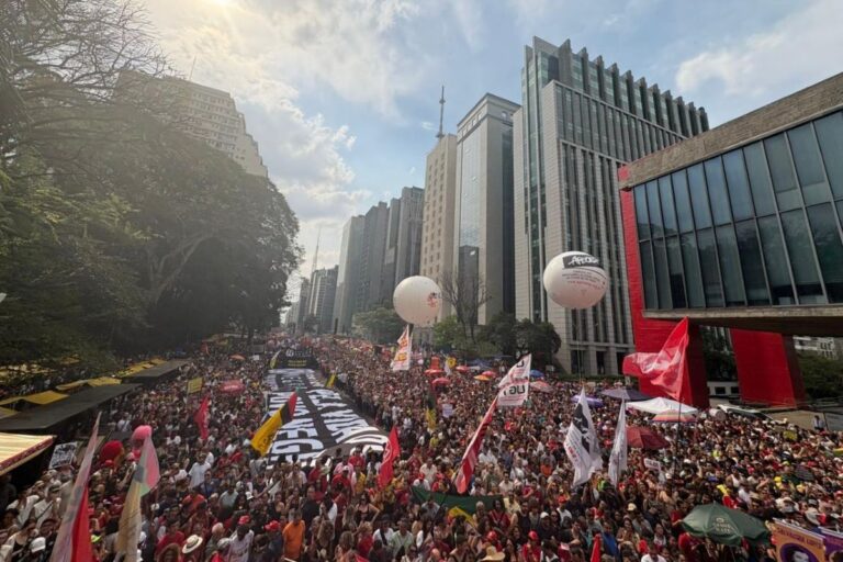 muita-ou-pouca-gente?