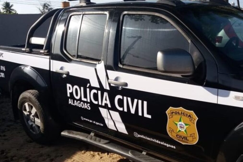 Mulher de 20 anos é assassinada com 60 facadas em Pernambuco