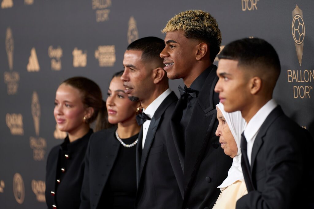 pai-de-yamal-se-revolta-com-resultado-da-bola-de-ouro:-“dano-moral”