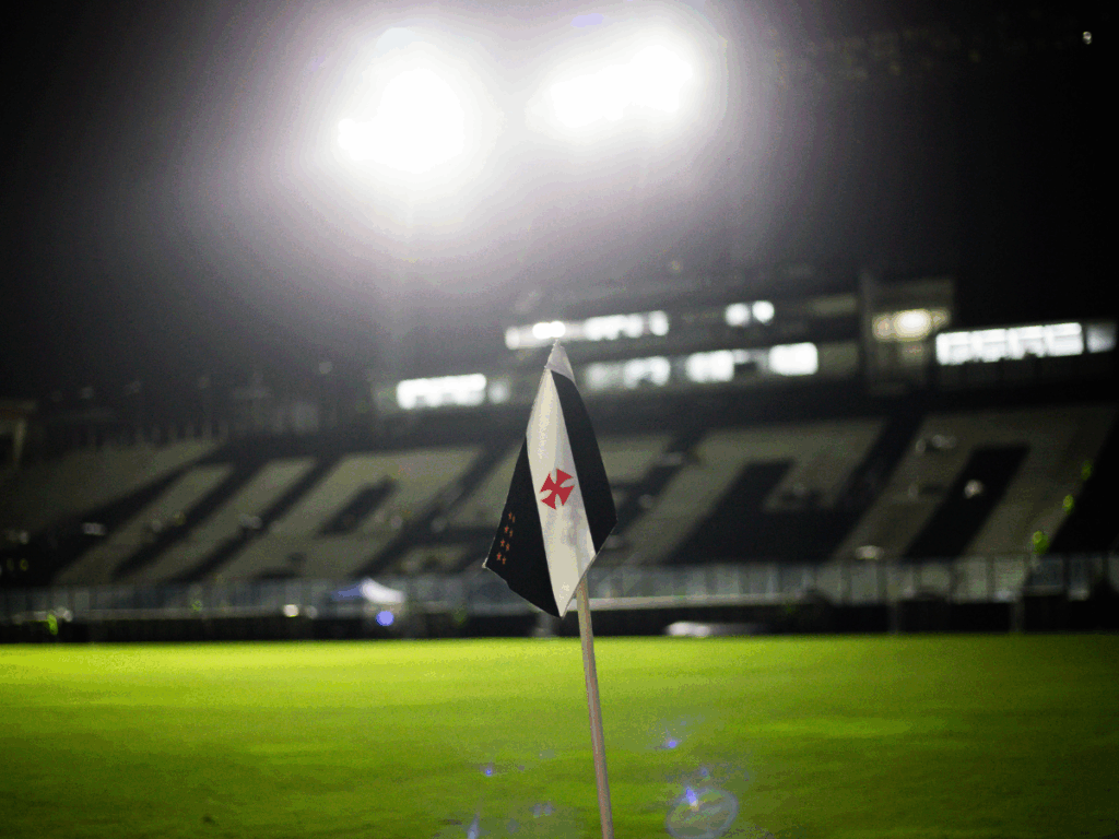vendedora-vascaina-e-agredida-e-roubada-apos-classico-no-maracana