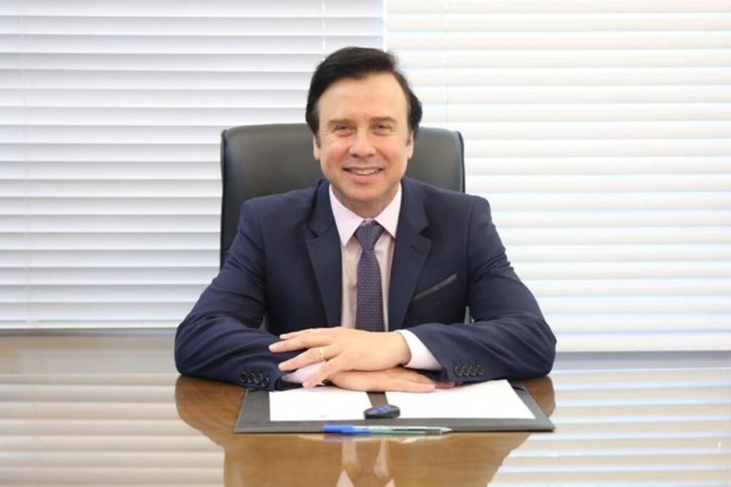 pgr-denuncia-ex-prefeito-que-sugeriu-guilhotina-para-moraes