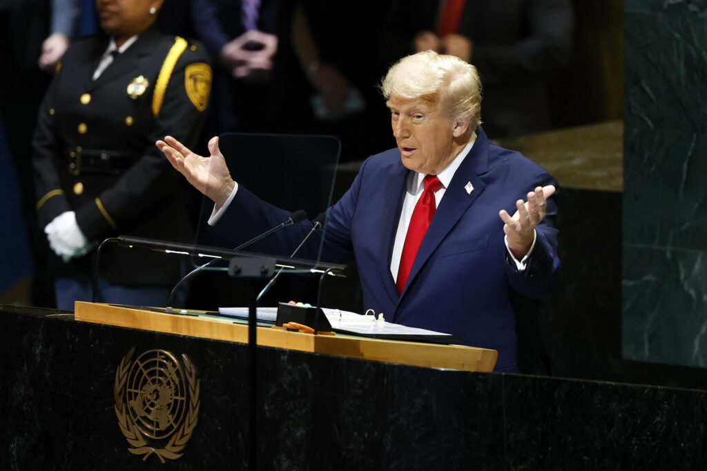 onu-explica-falha-em-escada-rolante-usada-por-trump-e-melania