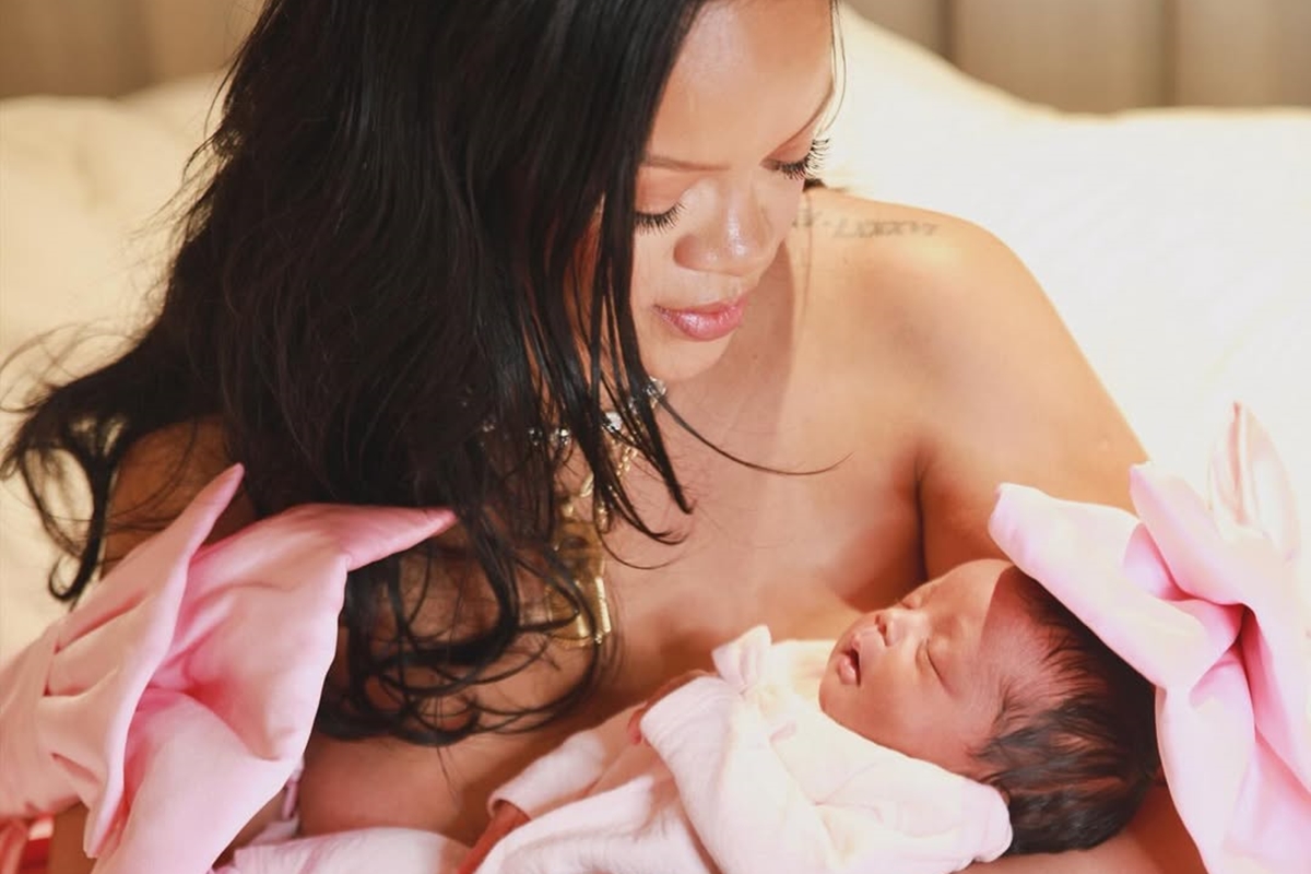Nasce Rocki Irish Mayers, primeira filha de Rihanna