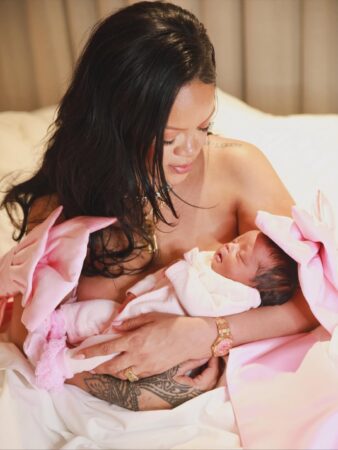 bem-vinda,-rocki!-nasce-a-terceira-filha-de-rihanna-com-a$ap-rocky