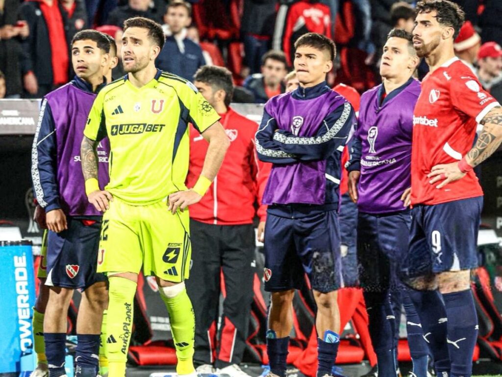 torcedores-da-universidad-de-chile-provocam-incendio-em-hotel-antes-de-duelo-da-sul-americana