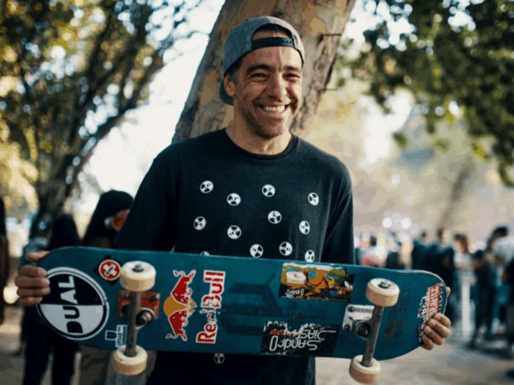 skatista-brasileiro-despenca-da-altura-de-um-predio-em-porto-alegre-e-crava-recorde-mundial