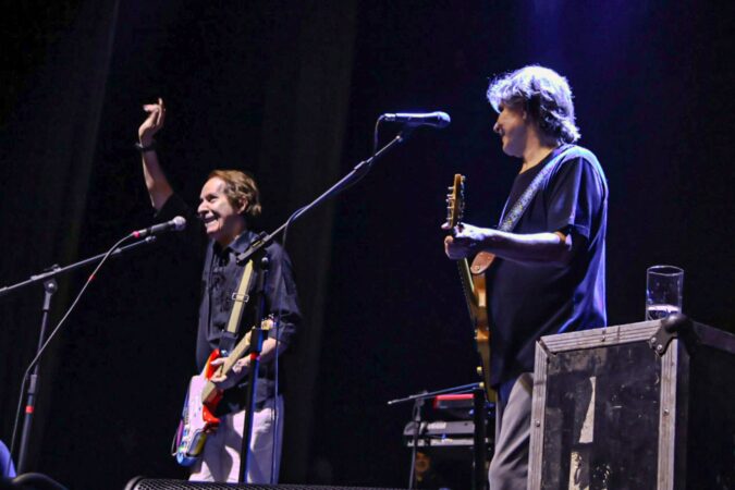 lo-borges,-beto-guedes-e-sergio-hinds-farao-show-historico-em-brasilia
