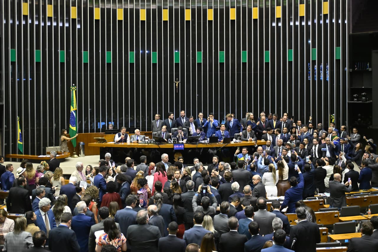 Anistia com outro nome: a nova jogada política em Brasília por Bolsonaro