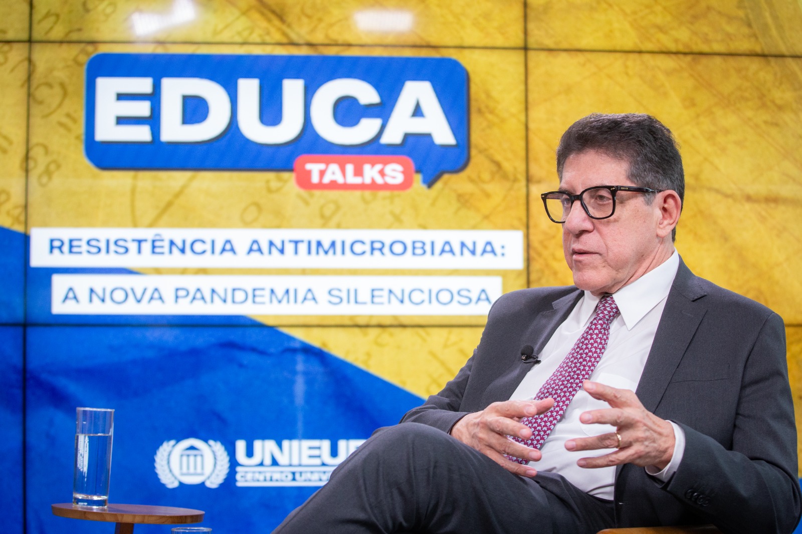 50% dos antibióticos hospitalares são usados de forma errada