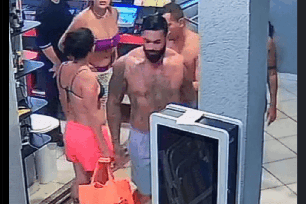 agressor-barrado-em-banheiro-feminino-so-foi-a-restaurante-por-causa-da-chuva