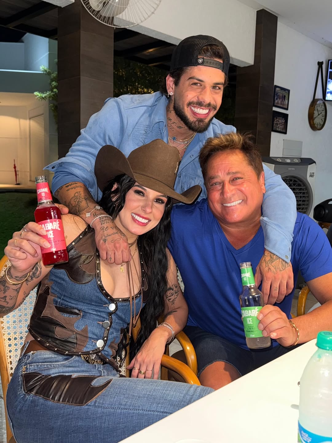 Ana Castela e Zé Felipe vão embarcar em viagem com família do cantor; saiba o destino